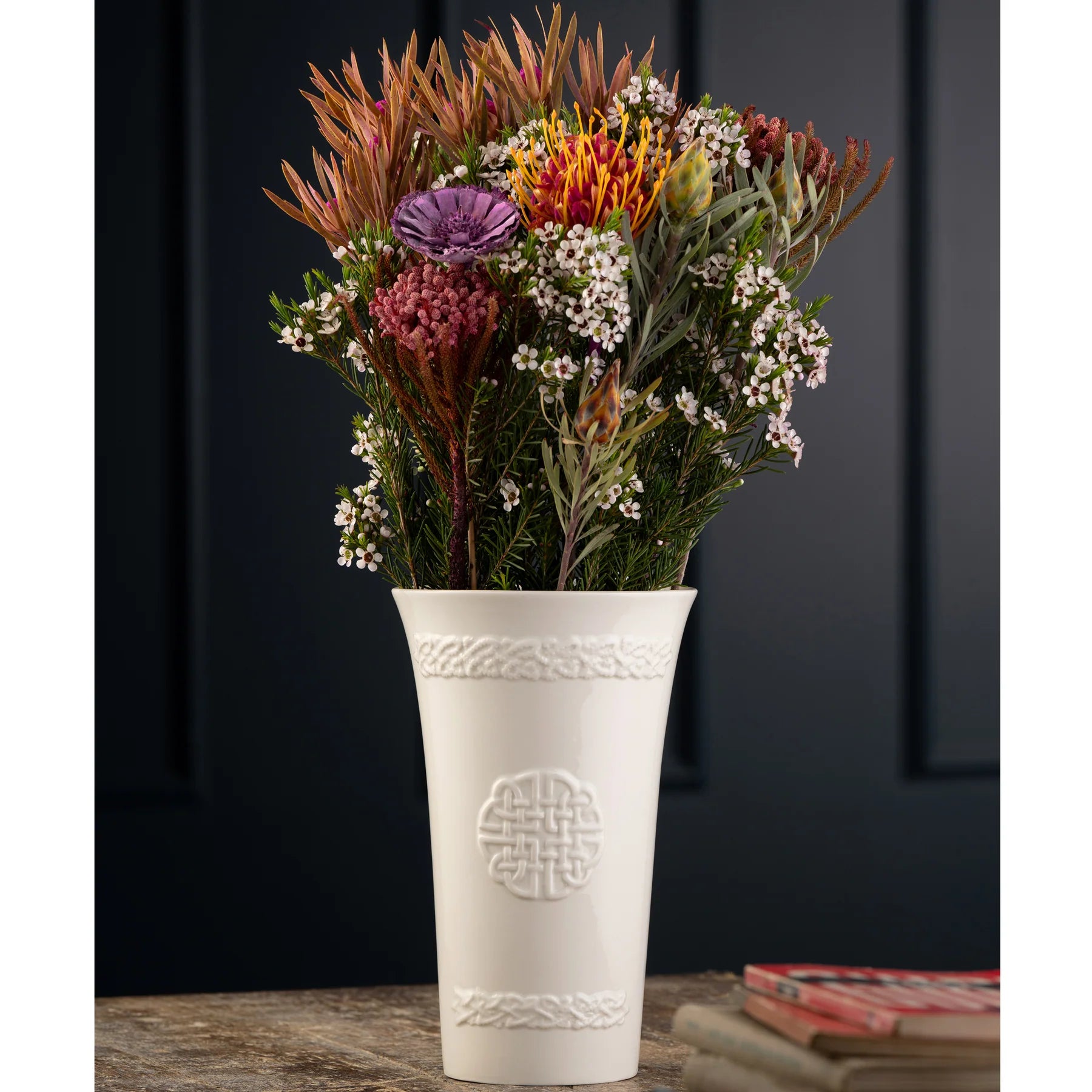Belleek Dara Celtic Knot Vase