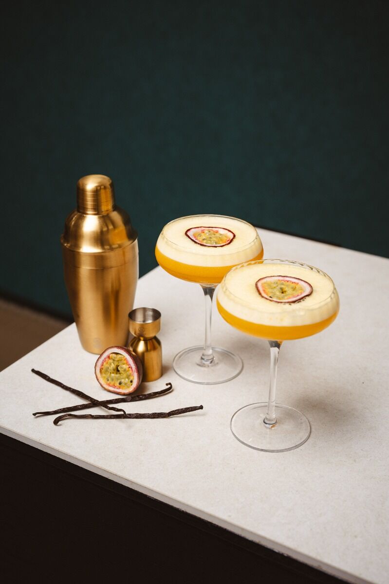 Martini Cocktail Set Arinto (4 pieces) - Leopald Vienna